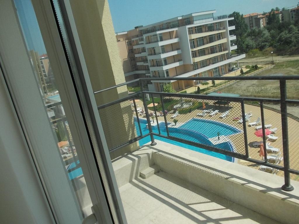 Grand Kamelia Apartment サニービーチ 部屋 写真