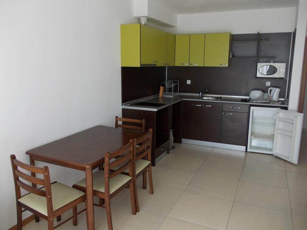 Grand Kamelia Apartment サニービーチ 部屋 写真
