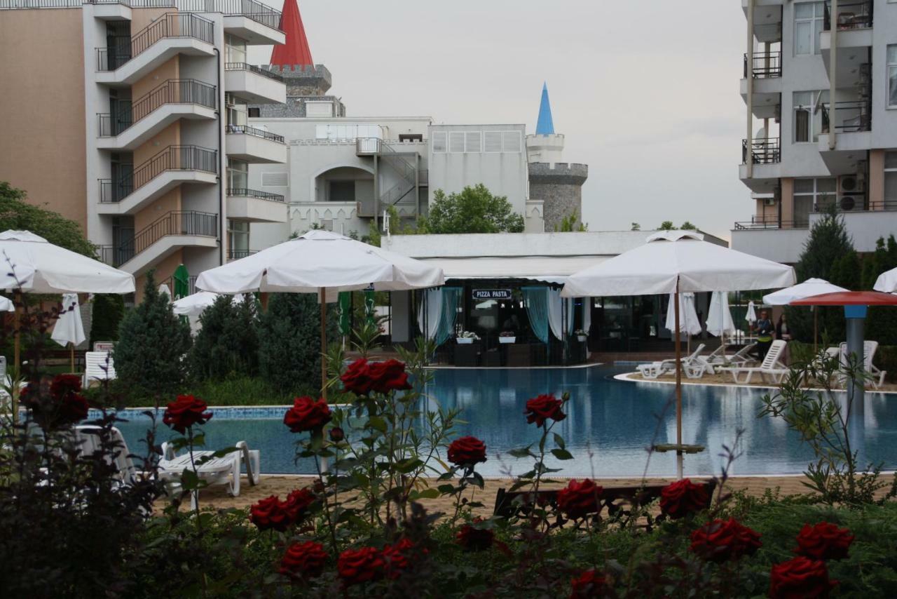 Grand Kamelia Apartment サニービーチ エクステリア 写真
